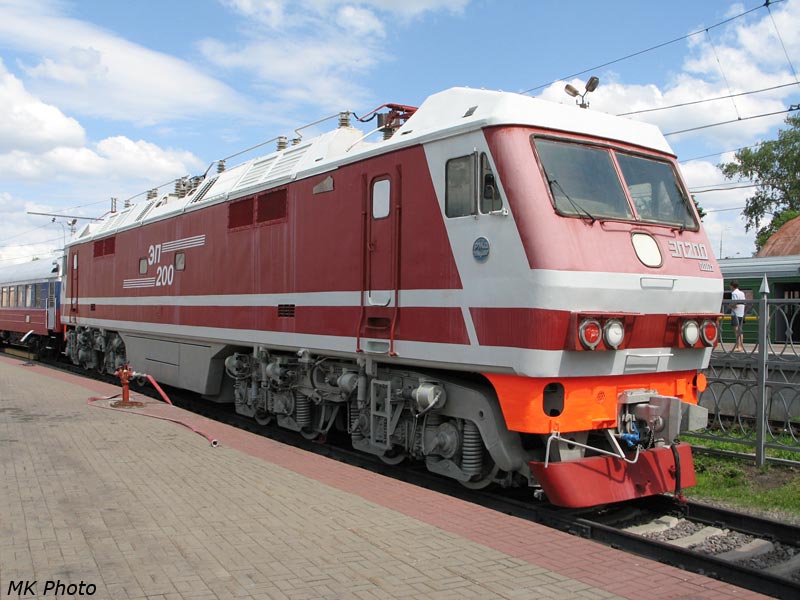 Электровоз ЭП200