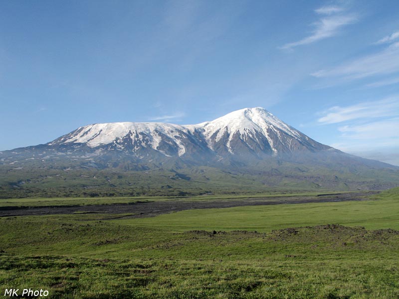 Плоский Толбачик, Острый Толбачик