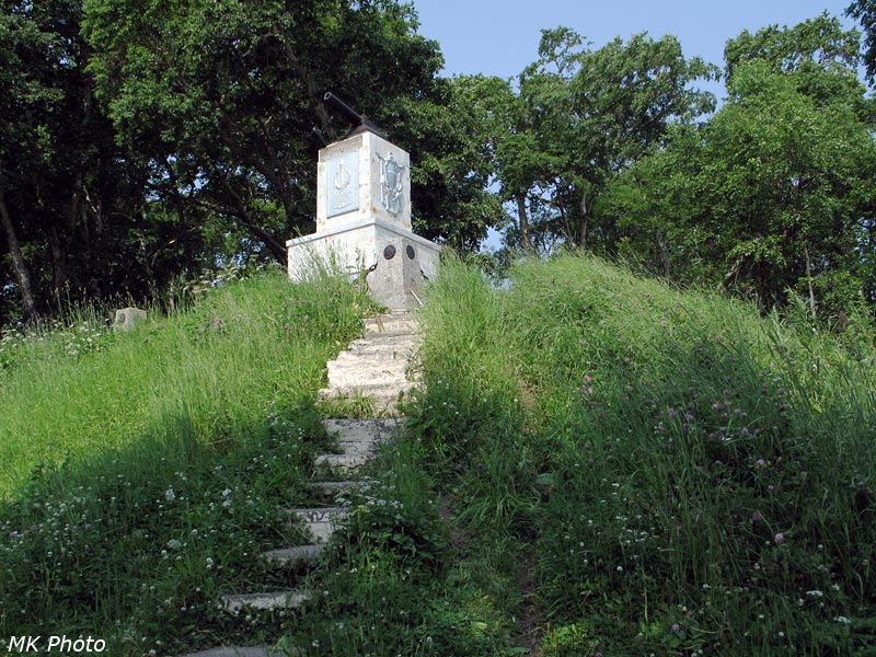 Памятник героям 3-й батареи