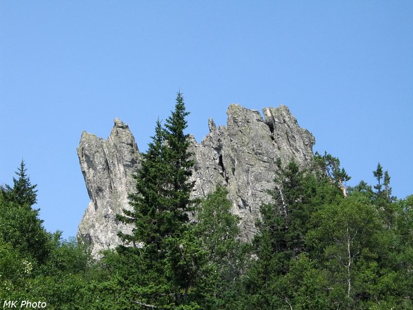 Двуглавая Сопка