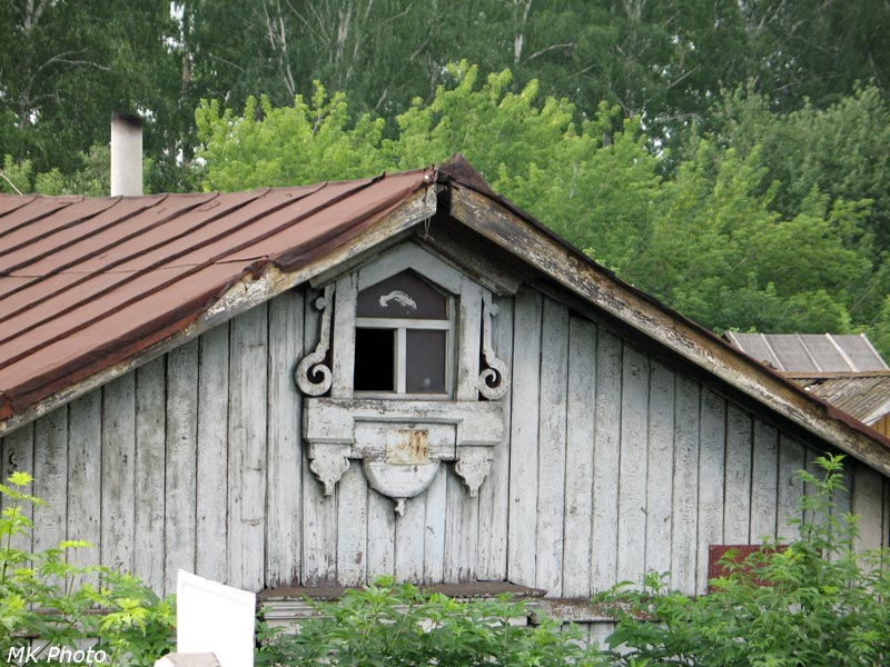 Чердачное окошко