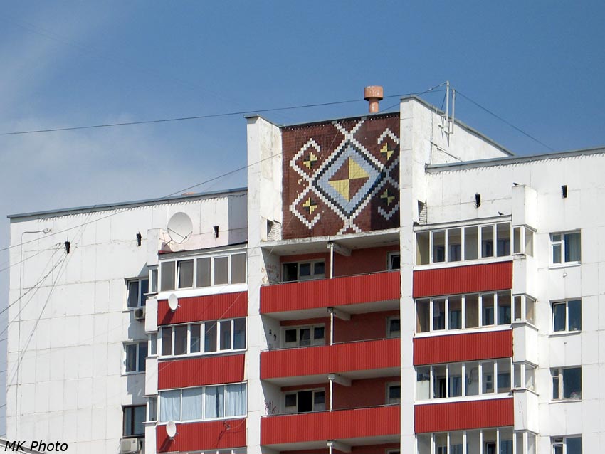 Орнамент на многоэтажке