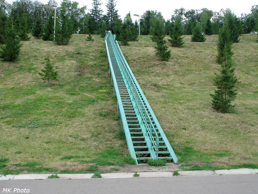 Зелёная лестница