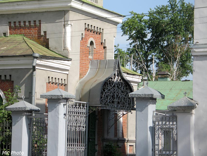 Крыльцо старообрядческой церкви