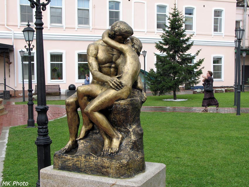 Поцелуй