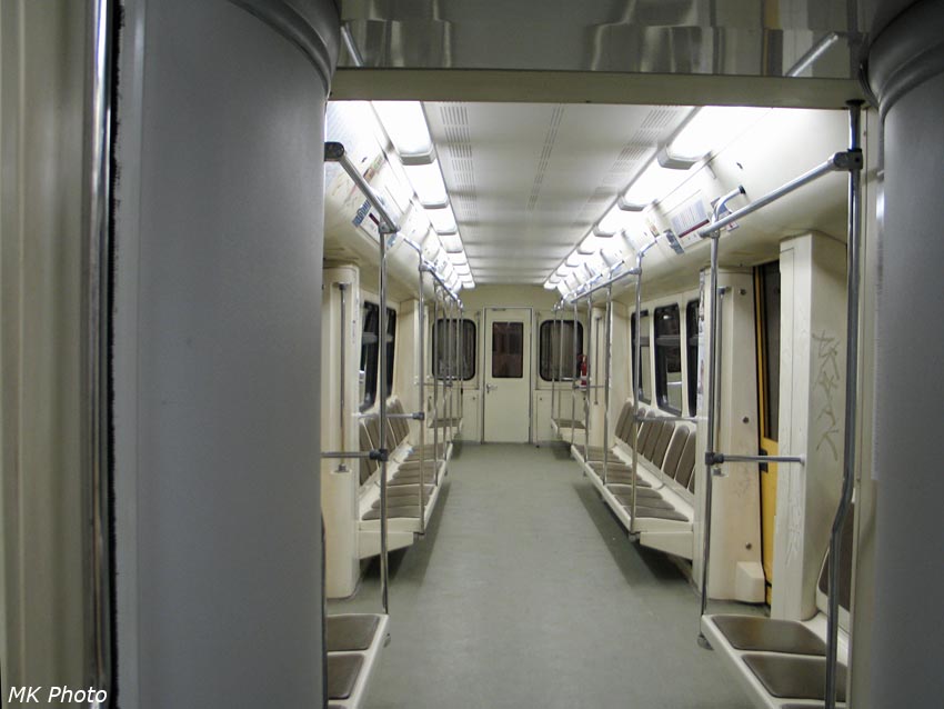 Пустынное московское метро