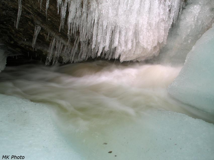 Водопад на Арлык-Голе
