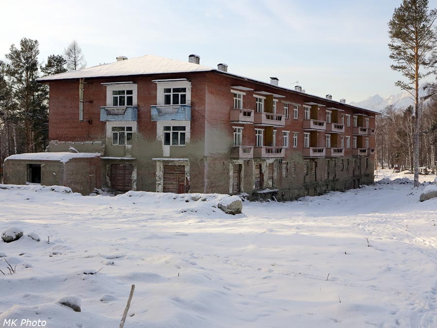 Стена пансионата, в которую пришёлся удар стихии