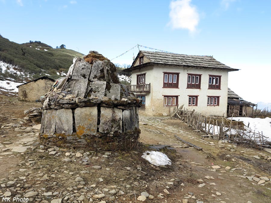 Камни мани в форме ступы