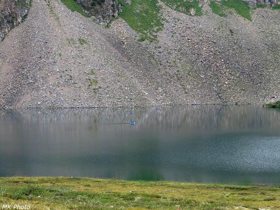 Лодка на воде