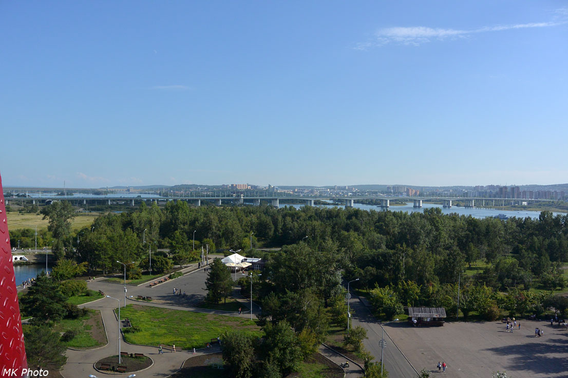 Академический мост и плотина ГЭС