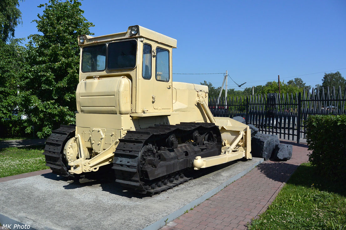 Трактор Т-170