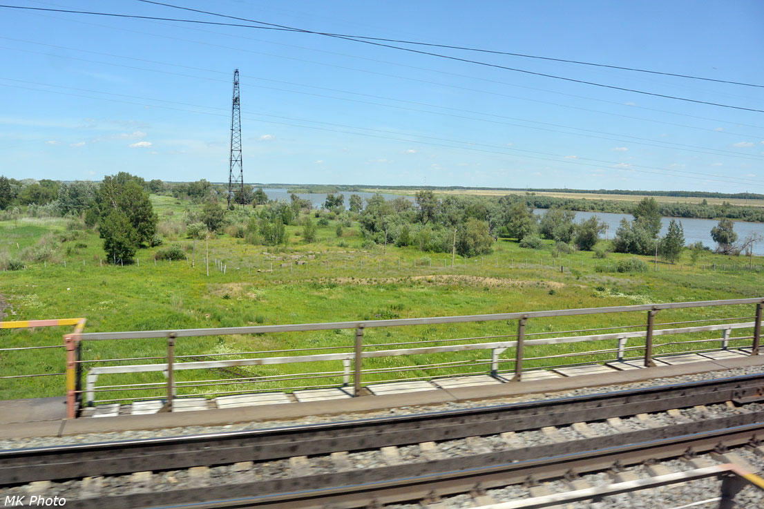 Қаншық оның еркінен тыс сиқырланған Кеудедегі жыныстық оргазм мастурбация
