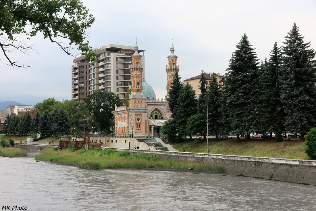 Суннитская мечеть